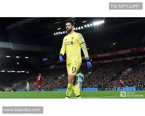 华裔足球球星崛起之路 从亚洲绿茵场到国际舞台的奋斗历程